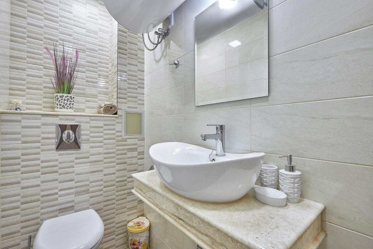 Romance Apartament & Free Parking Burgas ภายนอก รูปภาพ
